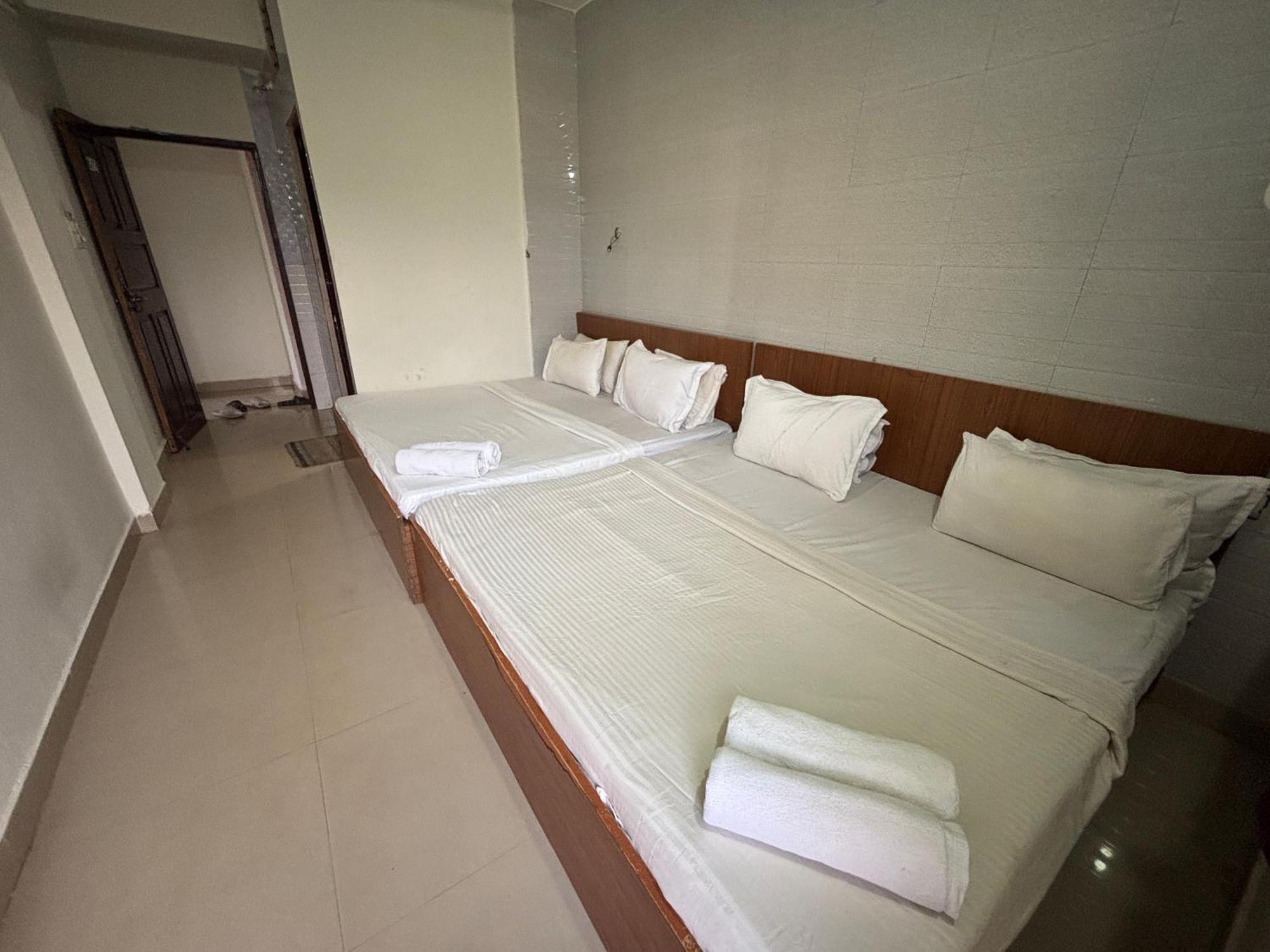 Mehar Rooms Бага Екстериор снимка
